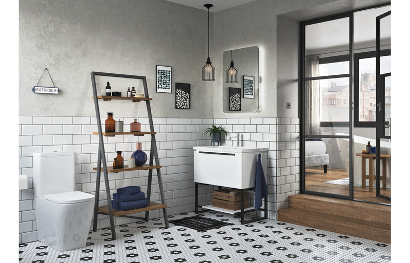 Cromwell Rimless Close Coupled Fully Shrouded Comfort Height WC and Soft Close Seat